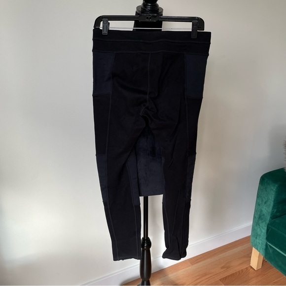 Athleta Black Trailsetter Ponte Motion Moto Zip Skinny Pants 153249 EUC Size 6 - Picture 4 of 9